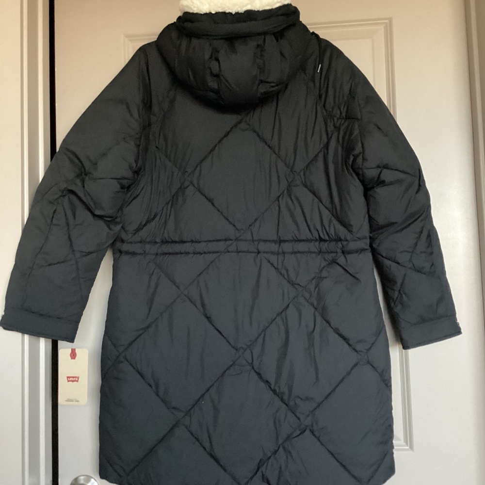 Levi's Diamond Quilted Water Resistant Parka, size L - Picture 3 of 16